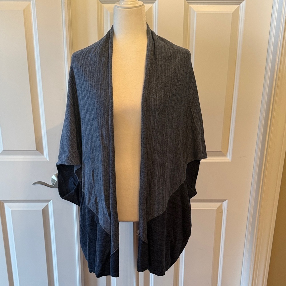 Pendleton Two Toned Blue Open Front Poncho Cardigan Wrap Cape Size XS-S